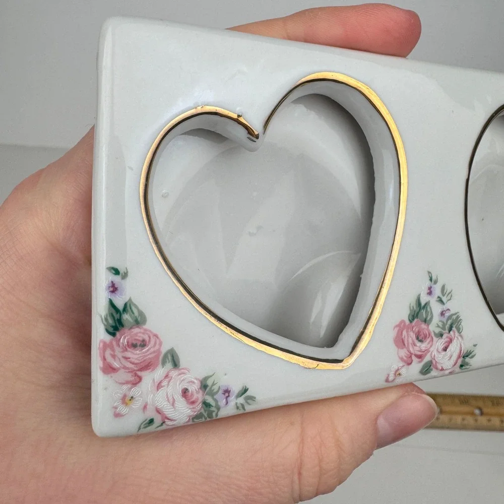 Vtg Double Heart Tabletop Small Pic‎ Photo Frame Ceramic Porcelain Grannycore